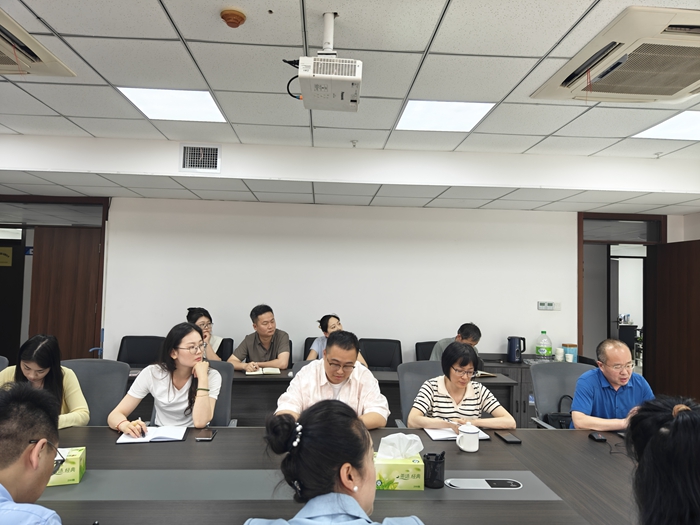 淮糧集團(tuán)組織開展2025年“民法典宣傳月”活動